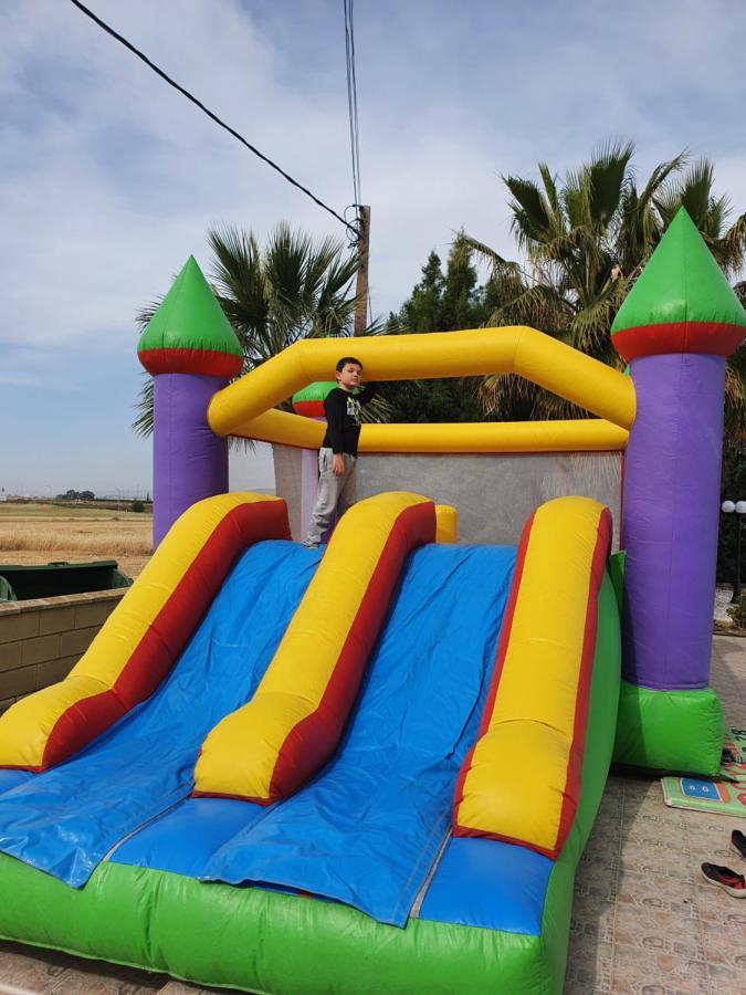Larnaca Mansion Ideal For 3 Families Or More Exterior foto